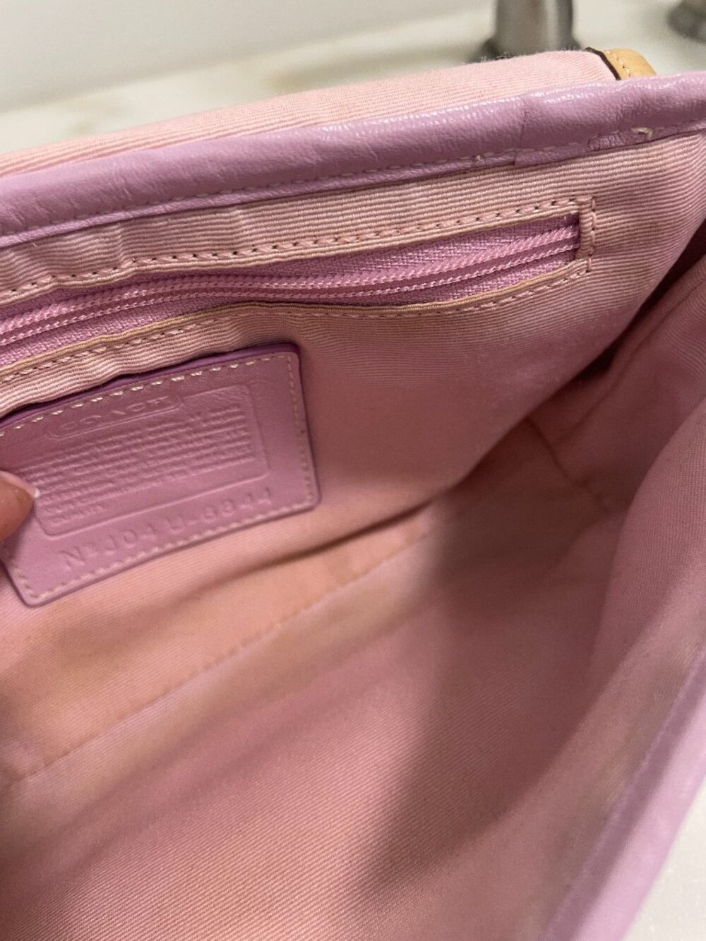 Coach Signature Mini Field Bag/Cross Body # 6844 Lt. Pink Vintage Y2K - Picture 11 of 16